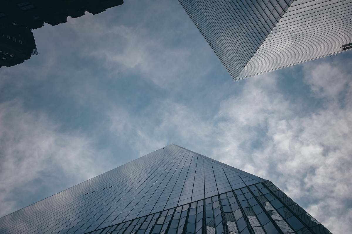 office building close-up photography of high-rise building grey